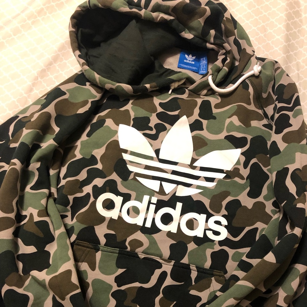 Like new adidas camouflage XL hoodie